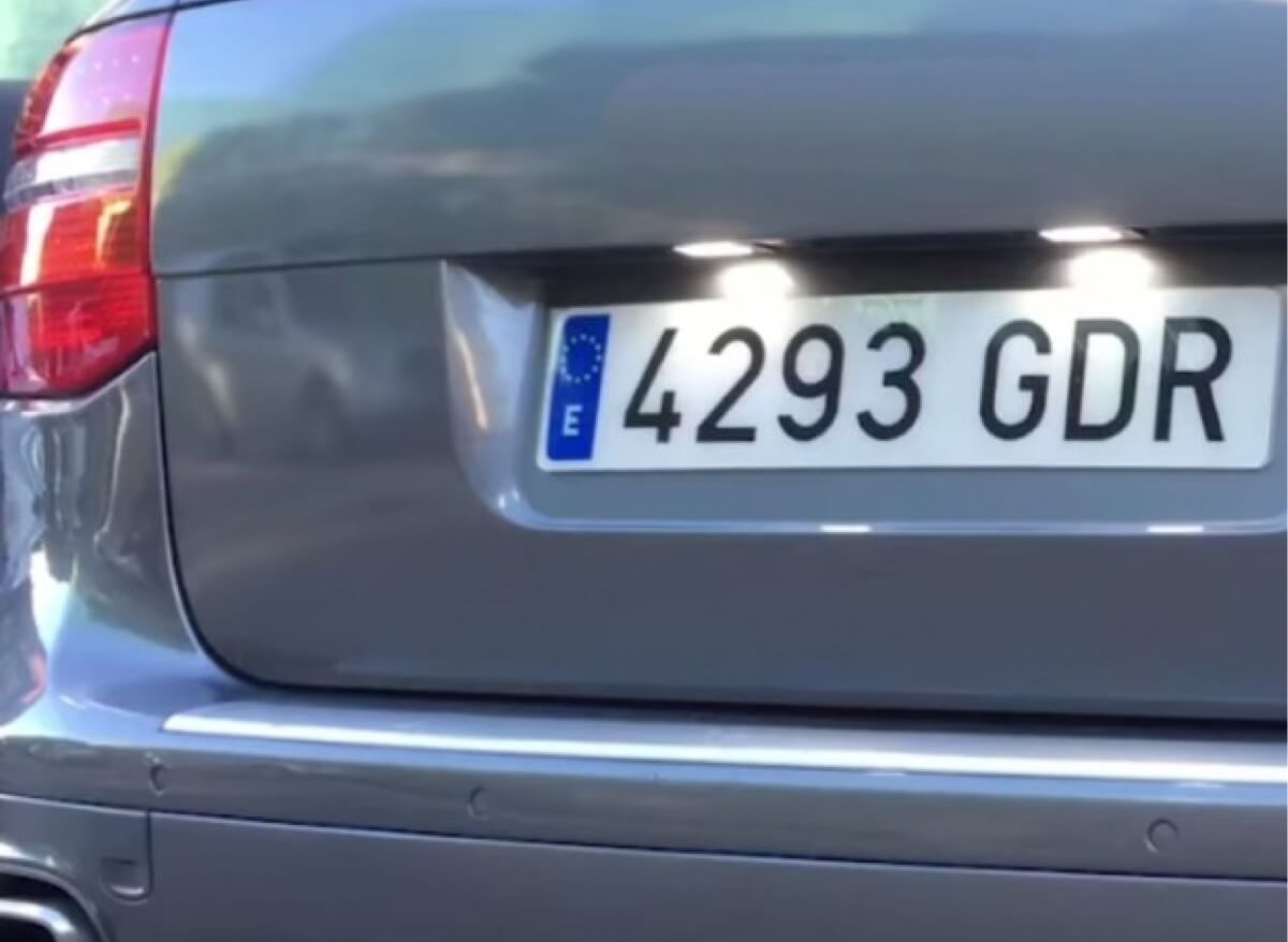 ECB License plate lights